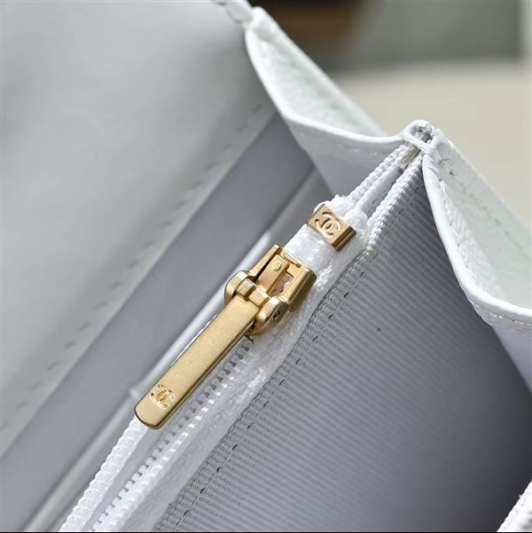 2026131222425842 560